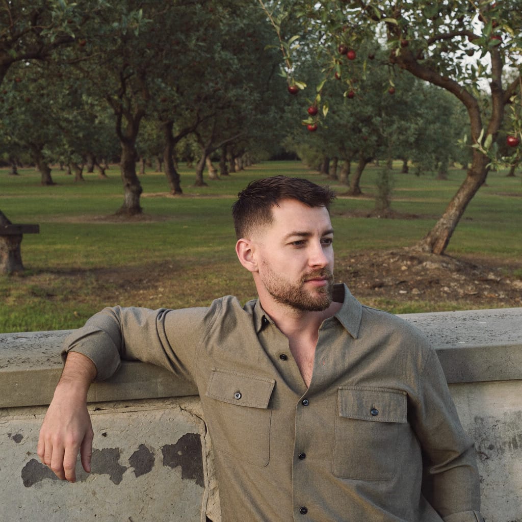 Hadrien V. Portrait de Hadrien V., propriétaire · bordeaux